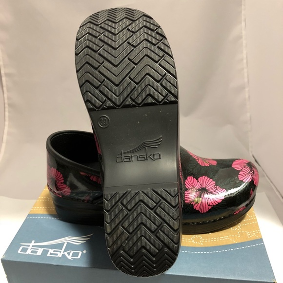 New Dansko Women's Pro Pink Hibiscus Patent Clogs - Picture 5 of 5